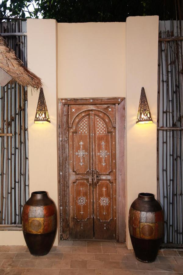 Villa Sentosa, Cheerful 3-Bedroom Villa With Pool Gili Trawangan Eksteriør bilde